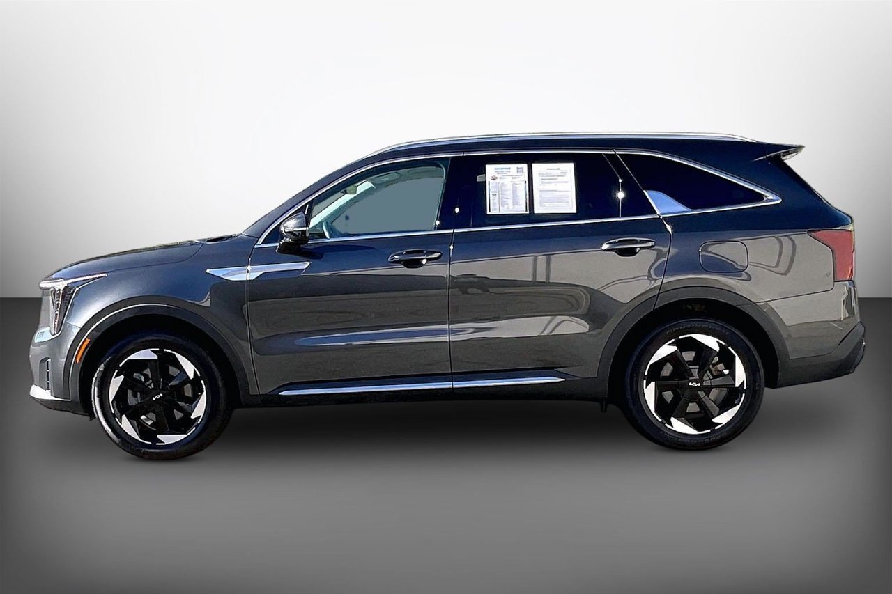 Used 2025 Kia Sorento EX AWD/4WD image 5