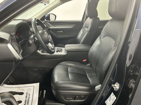 Certified 2024 MAZDA CX-90 3.3 Turbo w/ Preferred Plus AWD/4WD image 9