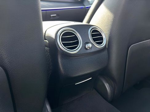 Used 2019 Mercedes-Benz E 300 image 20