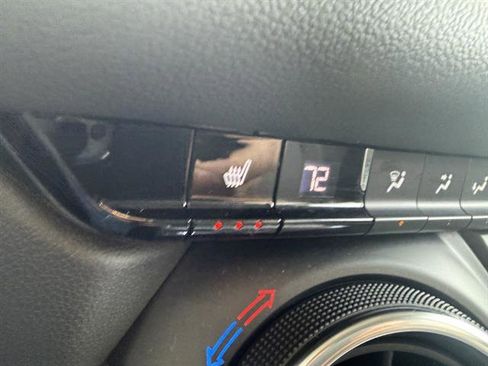 Used 2024 Chevrolet Blazer LT w/ Convenience Package image 43