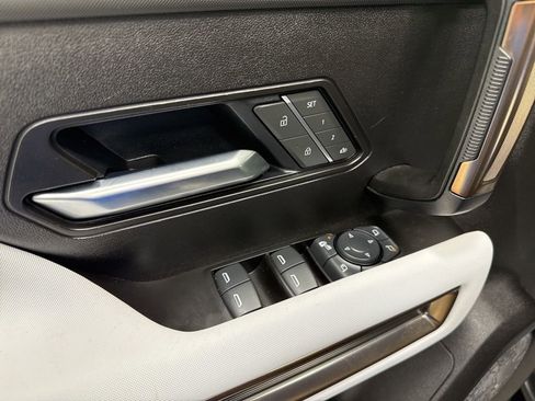 New 2025 GMC Hummer EV 3X image 17