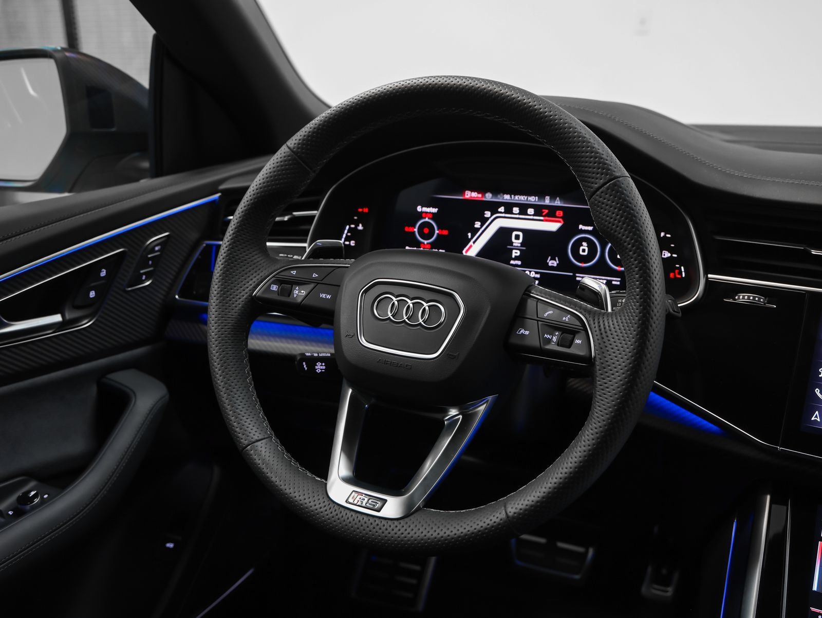 Used 2026 Audi RS Q8 performance AWD/4WD image 41