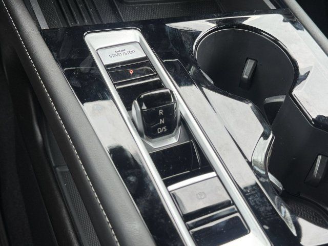 Used 2026 Volkswagen Atlas Cross Sport SEL Premium R-Line AWD/4WD image 25