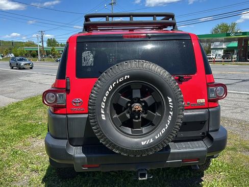 Used 2012 Toyota FJ Cruiser 4WD w/ Trail Teams Special Edition image 4