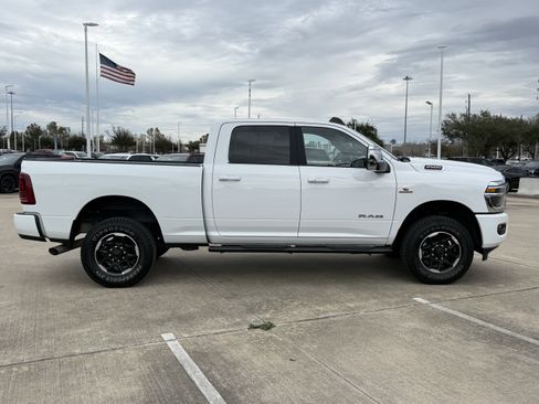Used 2025 RAM 2500 Laramie image 3