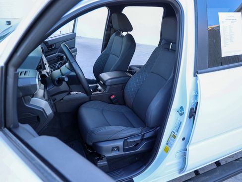 Used 2024 Toyota Tacoma SR5 image 34