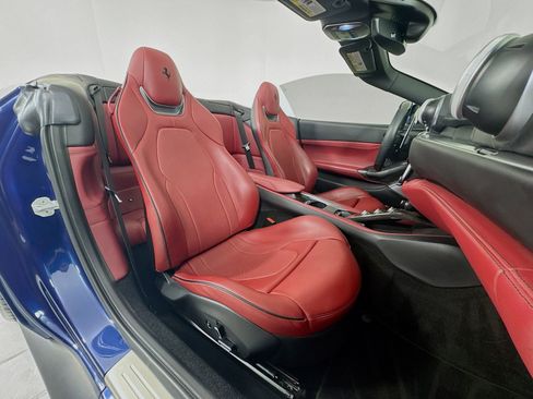 Used 2020 Ferrari Portofino image 22
