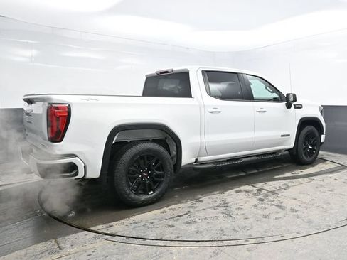 Used 2023 GMC Sierra 1500 Elevation AWD/4WD image 7