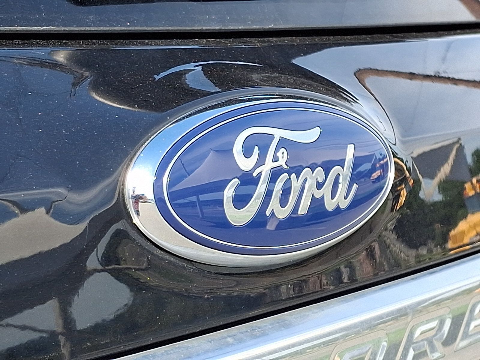 Used 2018 Ford Explorer Platinum AWD/4WD image 28