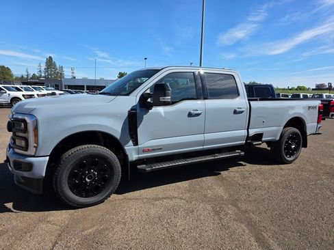 New 2025 Ford F350 Lariat w/ Lariat Ultimate Package image 27