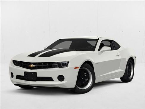 Used 2013 Chevrolet Camaro LT RWD image 1