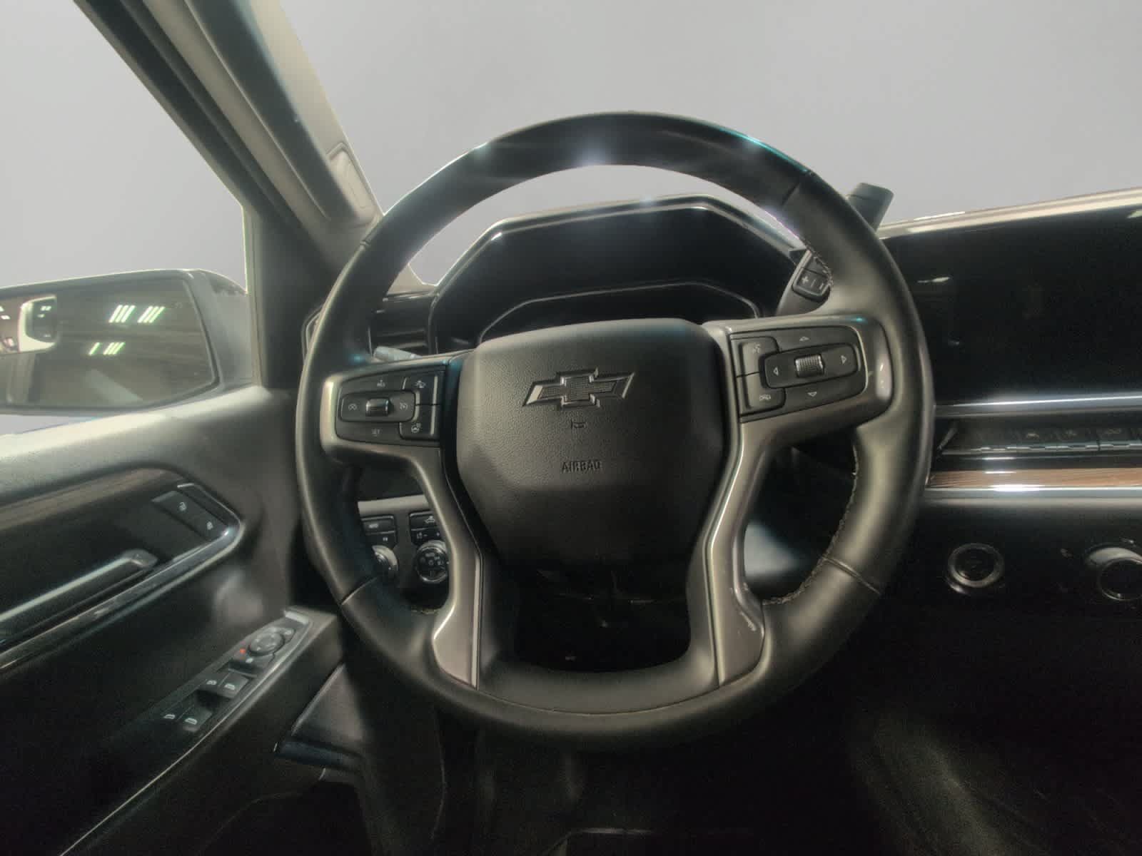 Used 2024 Chevrolet Silverado 1500 RST AWD/4WD image 12