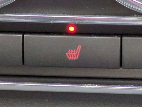 Used 2009 Ford Mustang GT image 18