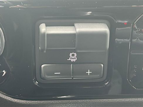 New 2025 GMC Sierra 1500 Elevation w/ Preferred Package image 26