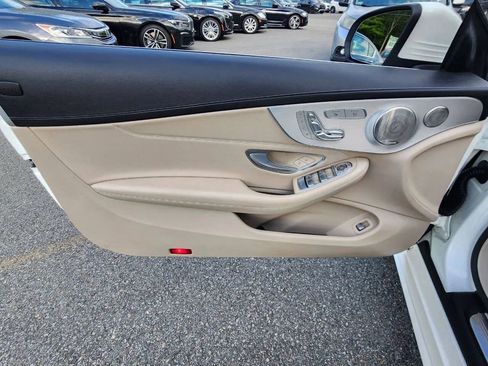 Used 2023 Mercedes-Benz C 300 4MATIC Cabriolet image 12