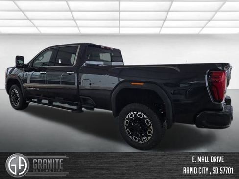 New 2026 GMC Sierra 3500 Denali w/ Denali Reserve Package image 3