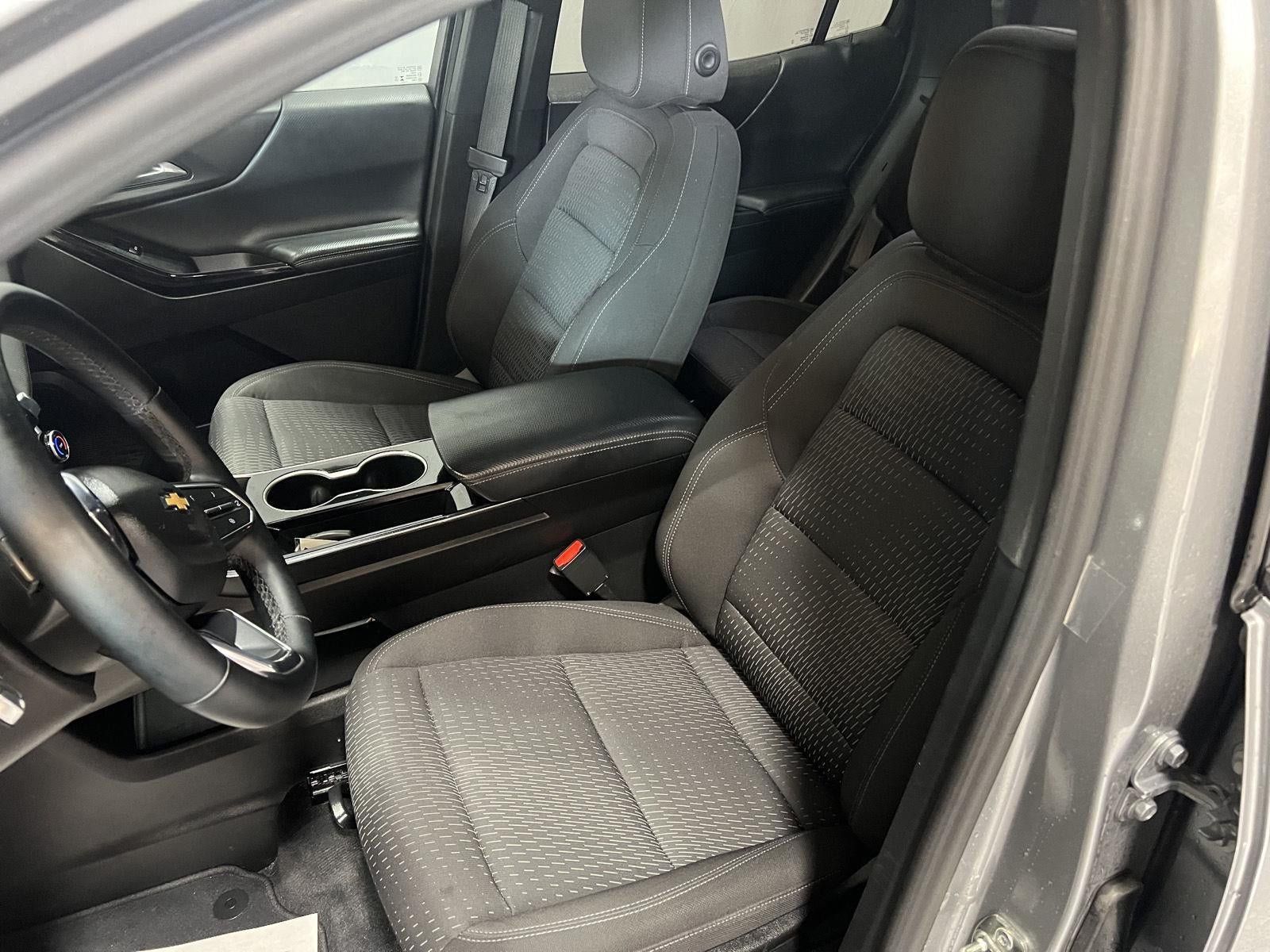 Used 2025 Chevrolet Equinox LT AWD/4WD image 20
