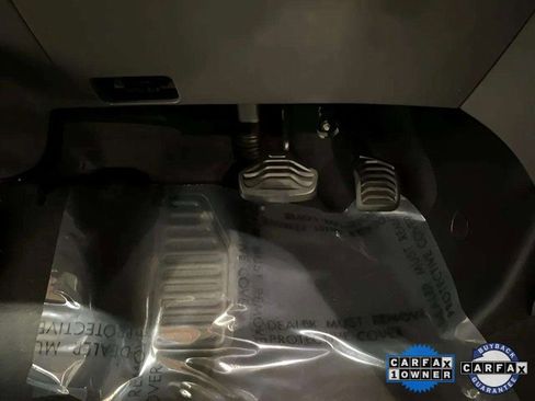 Used 2023 Ford Transit 350 XLT image 27