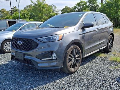Used 2022 Ford Edge ST-Line w/ Class II Trailer Tow Package