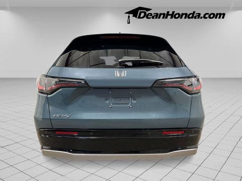 New 2026 Honda HR-V EX-L image 4