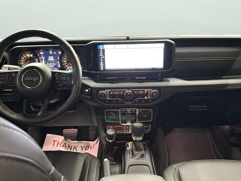 Used 2025 Jeep Wrangler Unlimited Rubicon 392 image 22