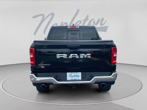 Used 2025 RAM 1500 Big Horn RWD image 7