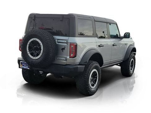 Certified 2023 Ford Bronco Big Bend w/ Sasquatch Package AWD/4WD image 4