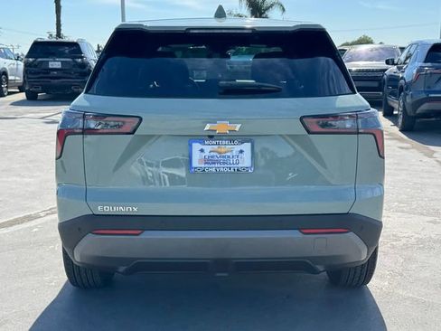 New 2026 Chevrolet Equinox LT image 4