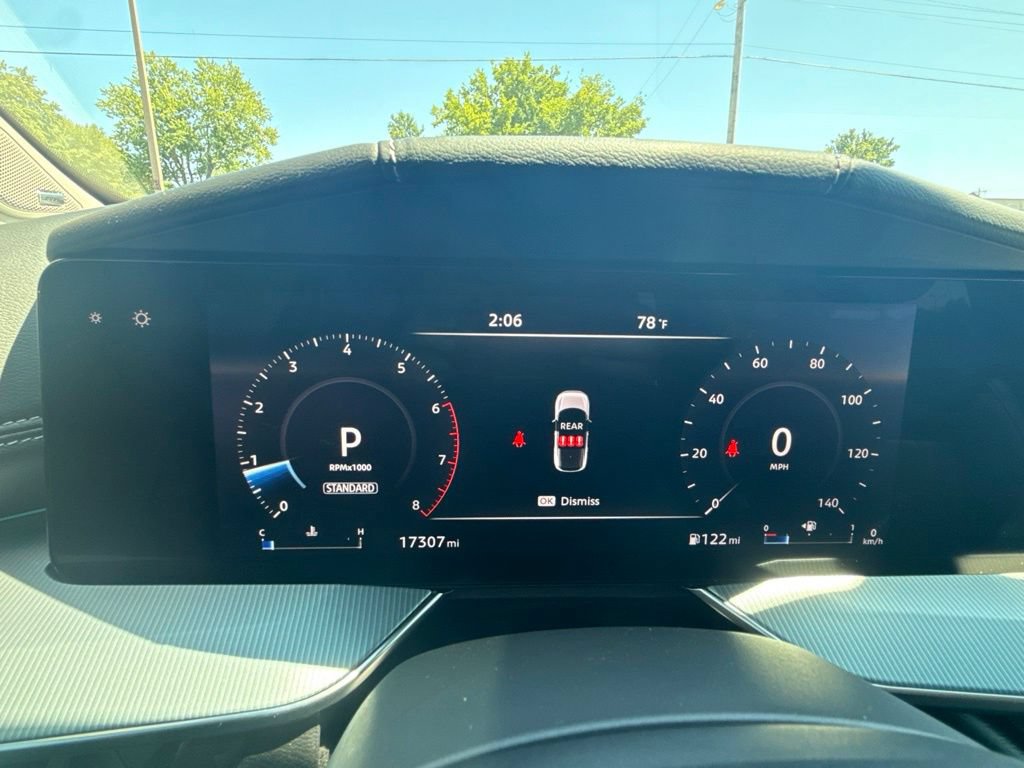 Used 2025 Nissan Murano SL AWD/4WD image 24