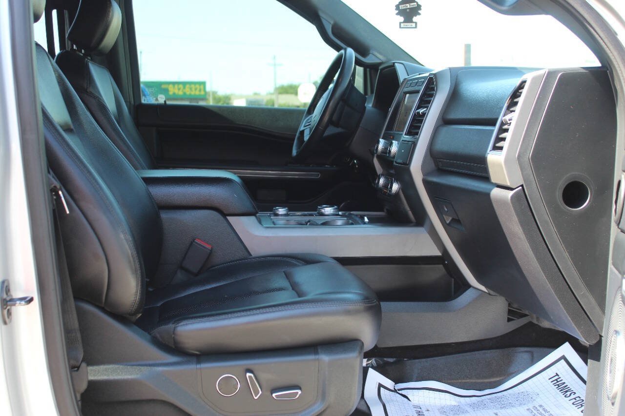 Used 2019 Ford Expedition Max XLT w/ Equipment Group 201A AWD/4WD image 9