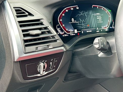 Certified 2023 BMW X3 sDrive30i w/ Premium Package image 10