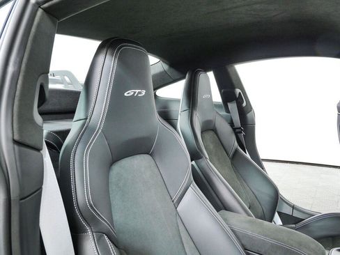 Used 2026 Porsche 911 GT3 RWD image 20