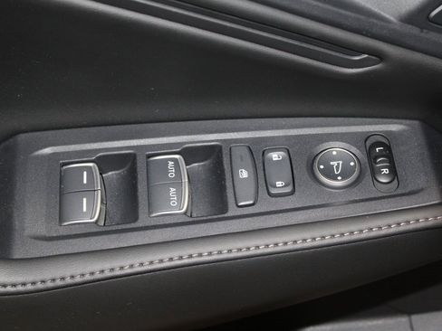 Used 2024 Honda Accord Sport image 9