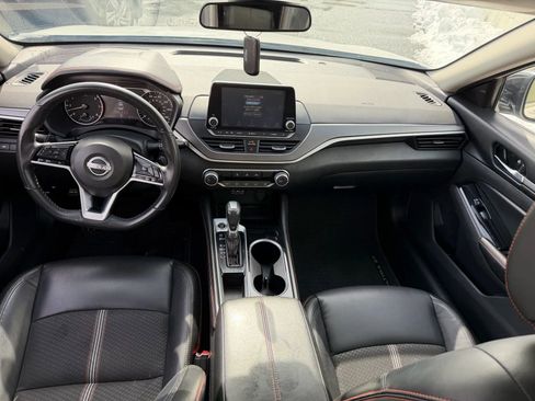Used 2024 Nissan Altima 2.5 SR image 29