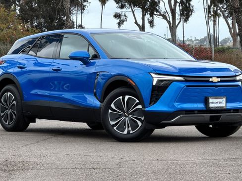 New 2025 Chevrolet Blazer EV LT image 2