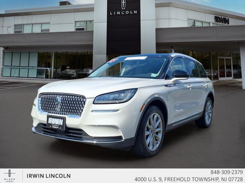 Certified 2022 Lincoln Corsair AWD w/ Premium Package image 4