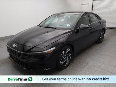 Used 2024 Hyundai Elantra SEL w/ Convenience Package