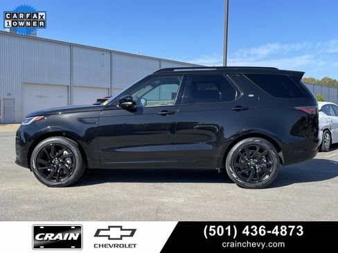 Used 2024 Land Rover Discovery Dynamic SE image 4