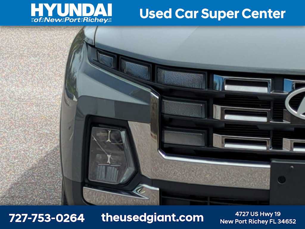 Certified 2025 Hyundai Santa Cruz Limited AWD/4WD image 9