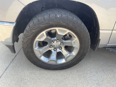 Used 2022 RAM 1500 Lone Star AWD/4WD image 11