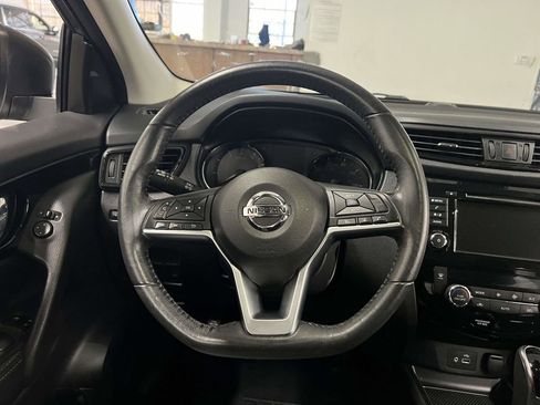 Used 2019 Nissan Rogue Sport SV w/ All-Weather Package image 15