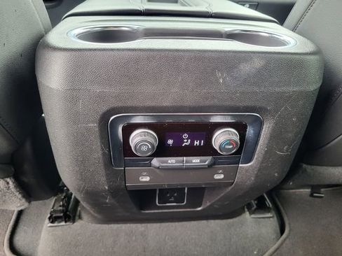 Used 2024 Chevrolet Tahoe LT image 17