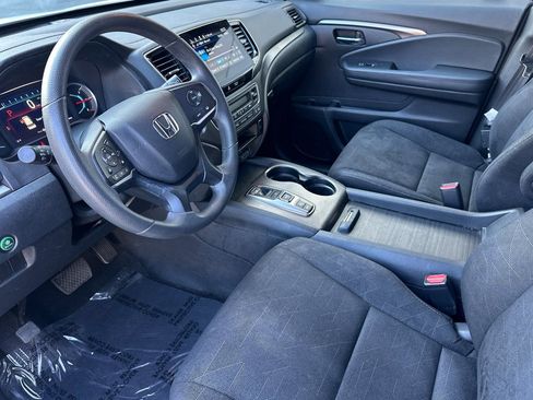 Used 2022 Honda Pilot Sport image 11