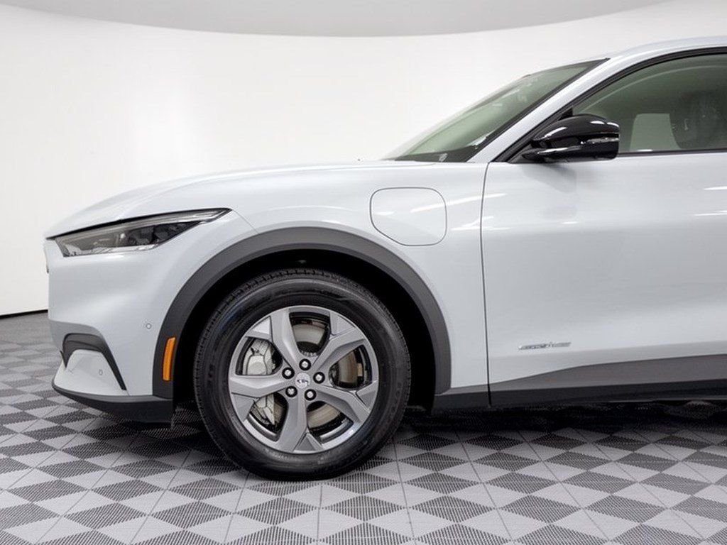 Used 2023 Ford Mustang Mach-E Select RWD image 13