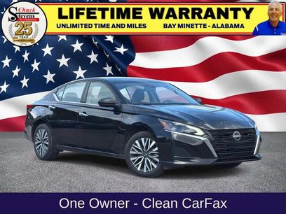 Used 2025 Nissan Altima 2.5 SV