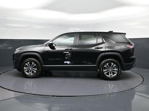 New 2026 Chevrolet Equinox LT w/ Convenience Package II image 4