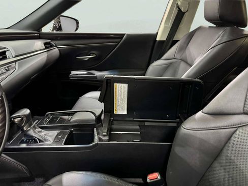 Used 2020 Lexus ES 350 w/ Premium Package FWD image 32