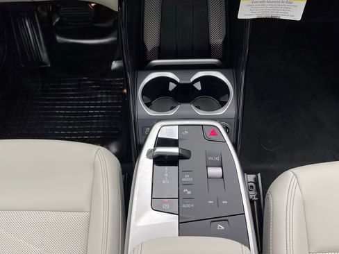 Used 2026 BMW X1 xDrive28i w/ Convenience Package image 11