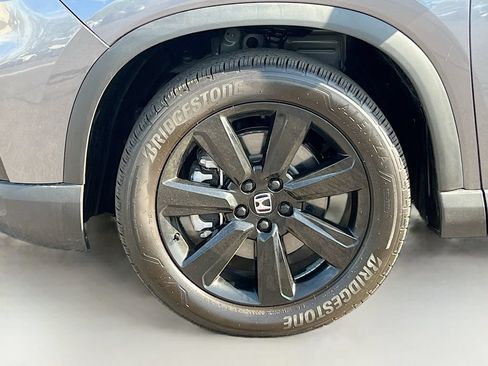 Used 2025 Honda Pilot Black Edition image 33