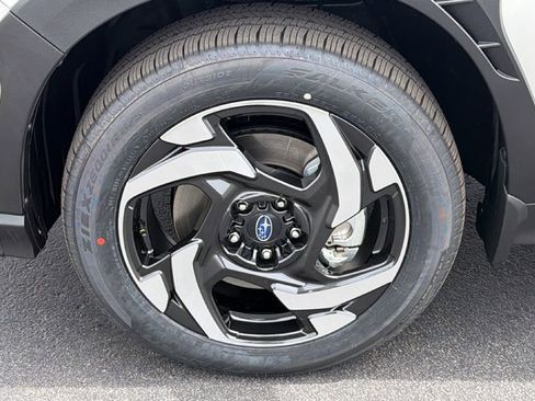 New 2026 Subaru Crosstrek 2.5i Limited AWD/4WD image 9